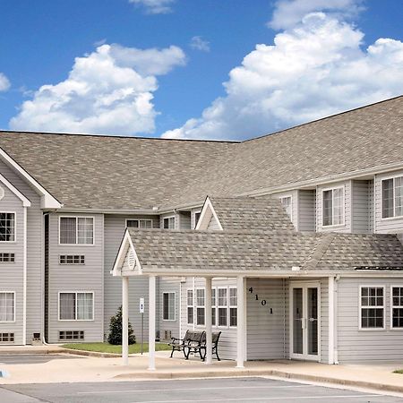 Microtel Inn & Suites By Wyndham Joplin Bagian luar foto